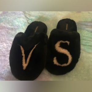 Victoria secret pink slippers